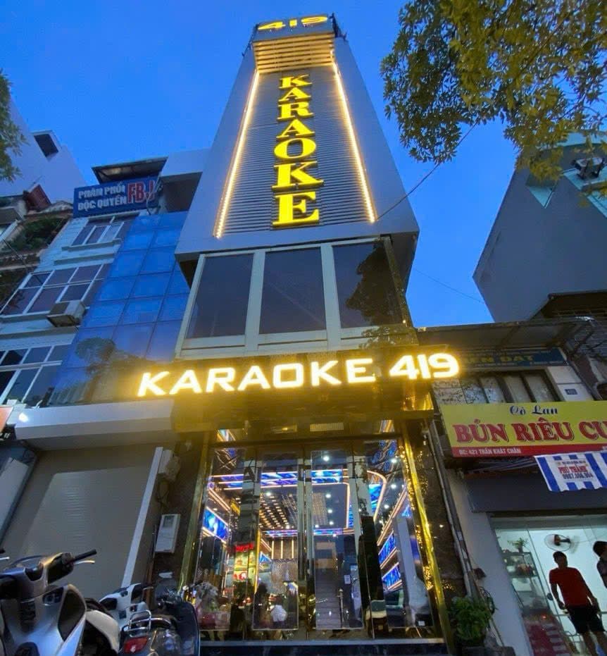 Apex — club in Hai Bà Trưng