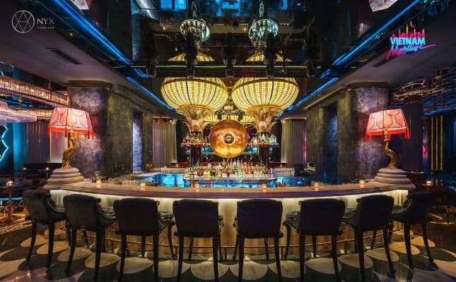 Cloud Nine — club in Cầu Giấy